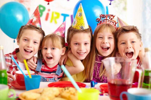 children-celebrating-birthday-party